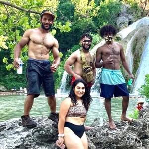 Meet your Posher, Scott